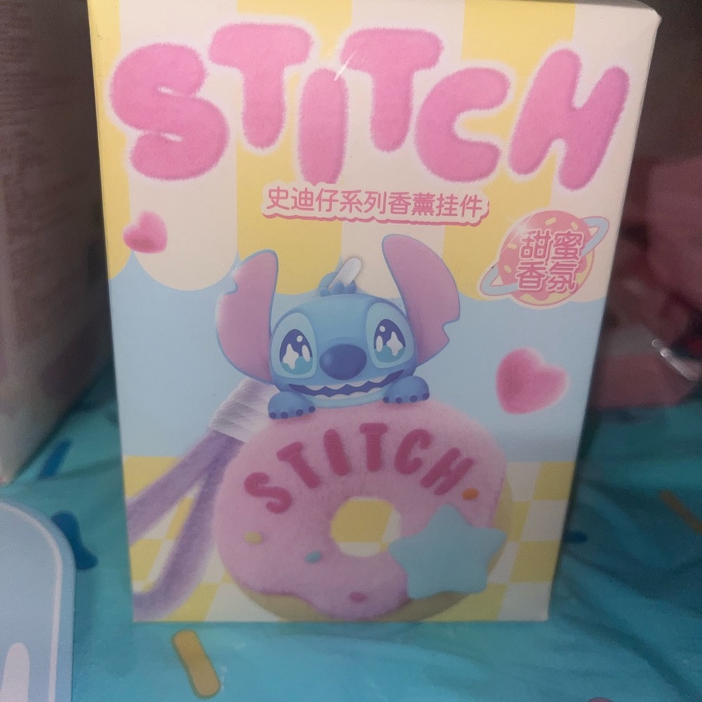 Disney x MarTube Stitch Sweet Treats Blind Box - Cherry Cake